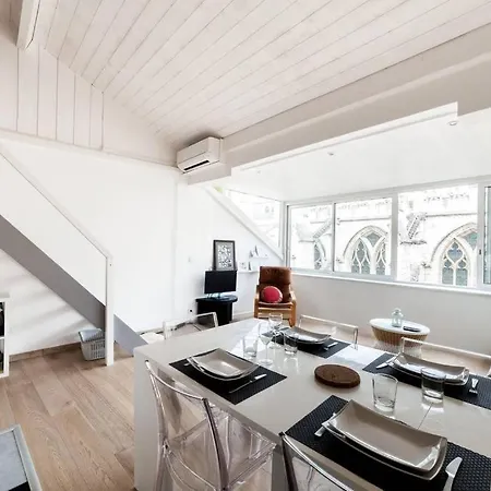 Allinlyon | Duplex Vue St-nizier ليون